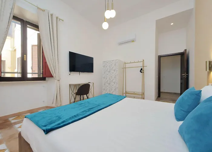 Colosseum Grand Luxury For 14 Guests *