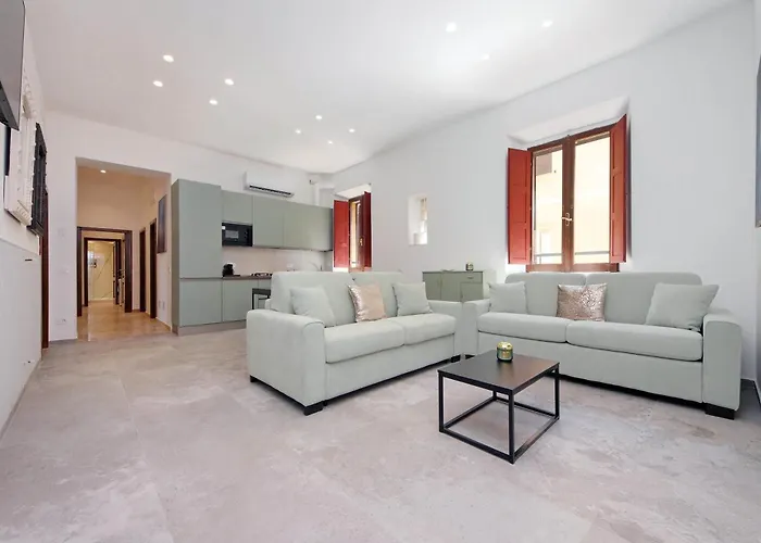 Colosseum Grand Luxury For 14 Guests * Roma